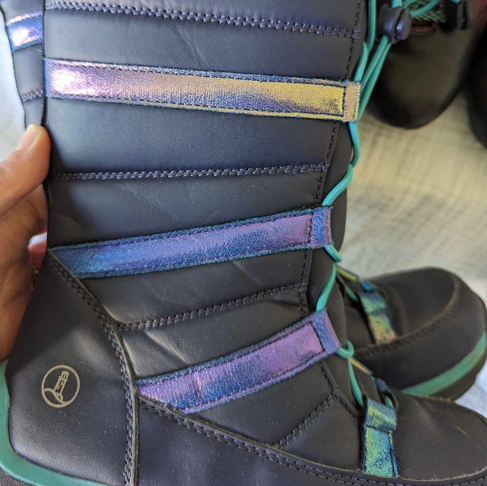 Lands End insulated snow boots size 1